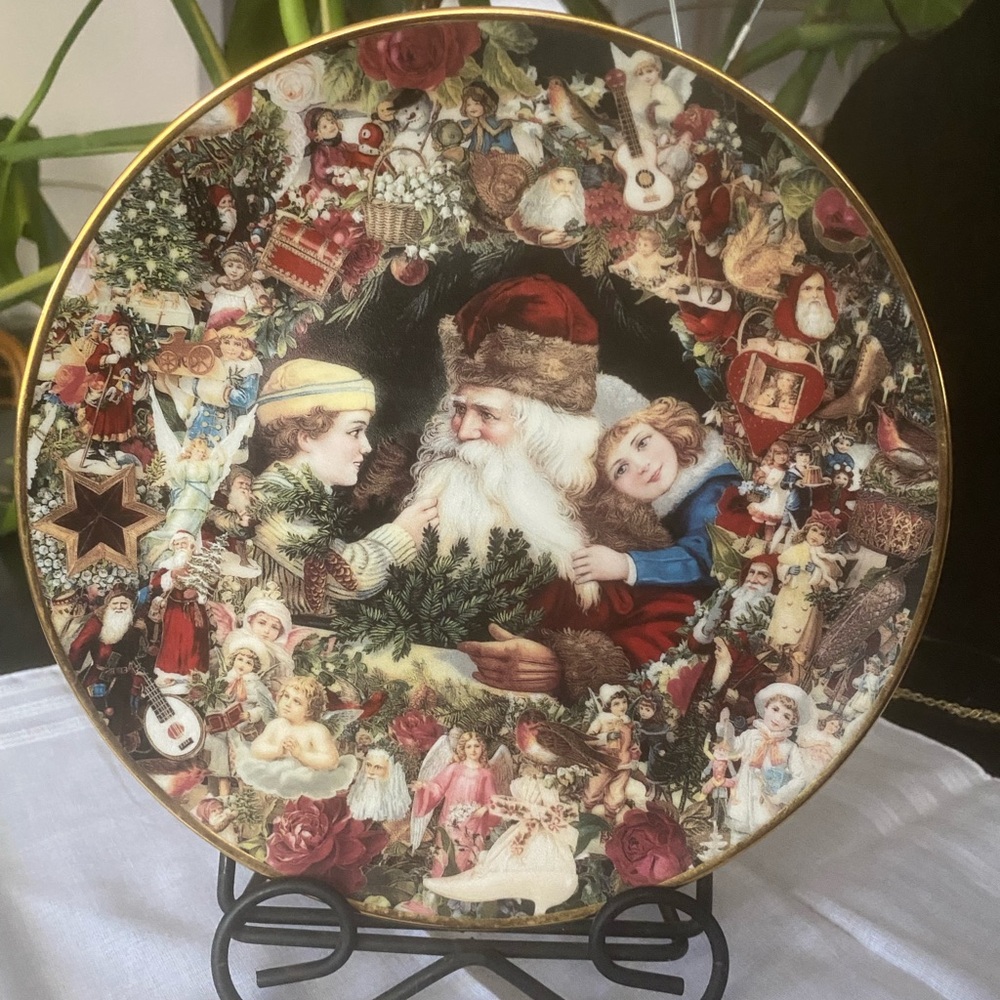 Victorian Christmas Memories Plate Collection "A Visit From St Nicholas"